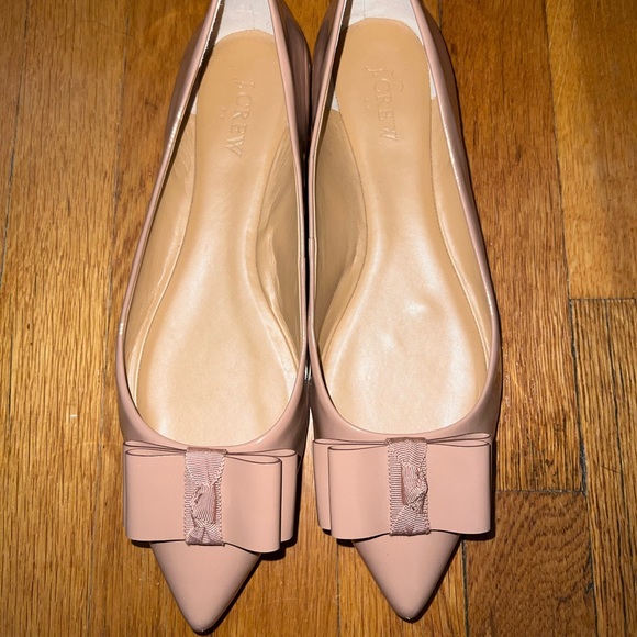 J Crew Emery pink patent leather bow flat shoes. 10.5 Excellent condition